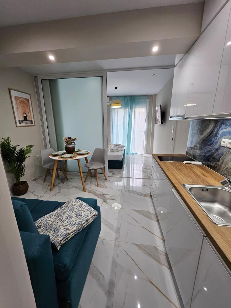 Agora Luxury Apartment 7 Loutraki  Exterior photo
